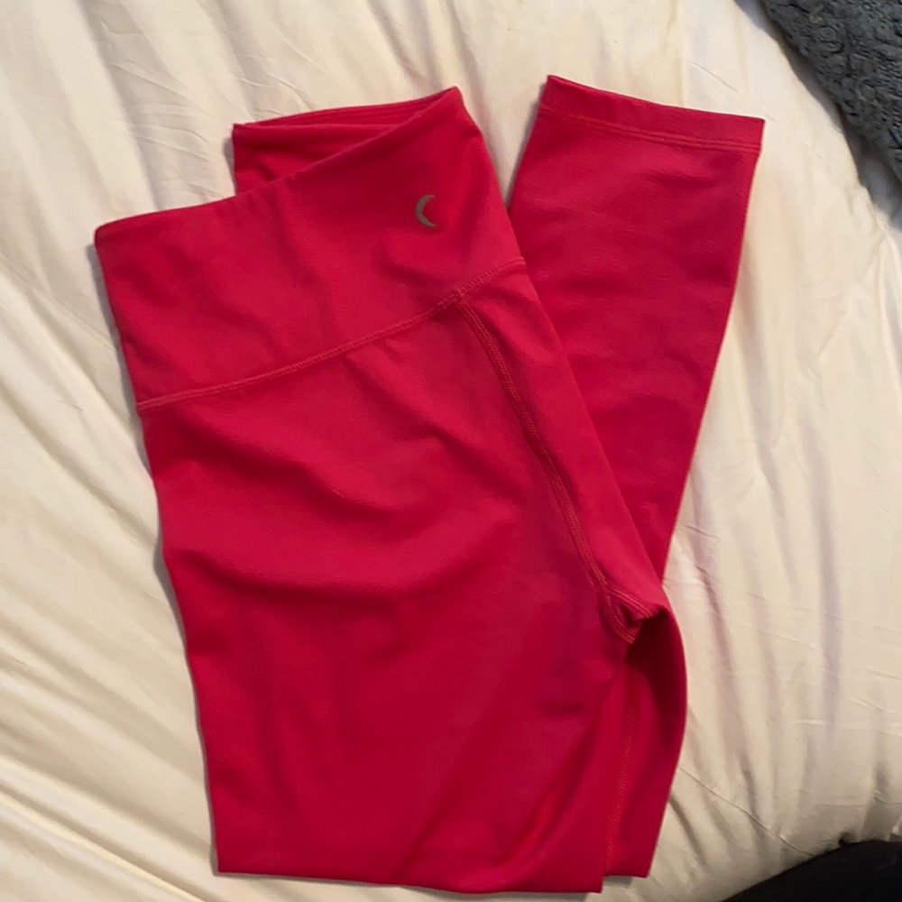 Zyia 7/8 length Hot Pink leggings size 8-10
